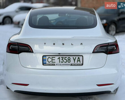 Белый Тесла Модель 3, объемом двигателя 0 л и пробегом 34 тыс. км за 23500 $, фото 5 на Automoto.ua