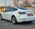 Белый Тесла Модель 3, объемом двигателя 0 л и пробегом 80 тыс. км за 18499 $, фото 5 на Automoto.ua