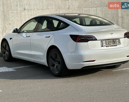 Білий Тесла Модель 3, об'ємом двигуна 0 л та пробігом 2 тис. км за 25800 $, фото 7 на Automoto.ua