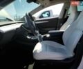Білий Тесла Модель 3, об'ємом двигуна 0 л та пробігом 49 тис. км за 7500 $, фото 6 на Automoto.ua