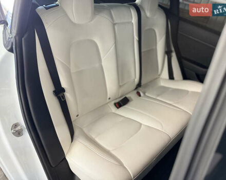 Белый Тесла Модель 3, объемом двигателя 0 л и пробегом 34 тыс. км за 24900 $, фото 11 на Automoto.ua