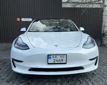 Белый Тесла Модель 3, объемом двигателя 0 л и пробегом 30 тыс. км за 21900 $, фото 6 на Automoto.ua