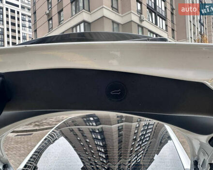 Белый Тесла Модель 3, объемом двигателя 0 л и пробегом 20 тыс. км за 23000 $, фото 5 на Automoto.ua