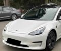 Белый Тесла Модель 3, объемом двигателя 0 л и пробегом 15 тыс. км за 17200 $, фото 1 на Automoto.ua