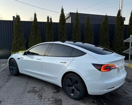 Белый Тесла Модель 3, объемом двигателя 0 л и пробегом 79 тыс. км за 22000 $, фото 2 на Automoto.ua