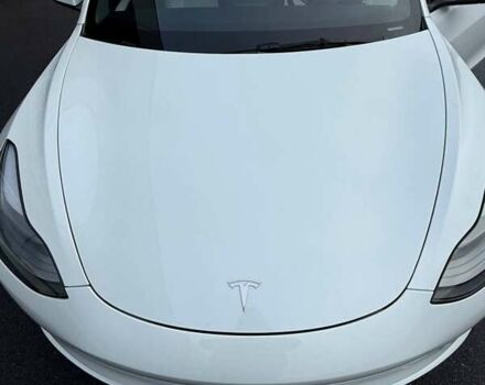 Белый Тесла Модель 3, объемом двигателя 0 л и пробегом 12 тыс. км за 21500 $, фото 4 на Automoto.ua