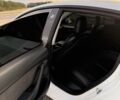Белый Тесла Модель 3, объемом двигателя 0 л и пробегом 110 тыс. км за 20784 $, фото 12 на Automoto.ua