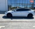 Білий Тесла Модель 3, об'ємом двигуна 0 л та пробігом 88 тис. км за 23750 $, фото 21 на Automoto.ua
