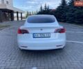 Белый Тесла Модель 3, объемом двигателя 0 л и пробегом 35 тыс. км за 19000 $, фото 4 на Automoto.ua