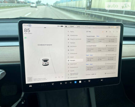 Білий Тесла Модель 3, об'ємом двигуна 0 л та пробігом 8 тис. км за 21500 $, фото 6 на Automoto.ua