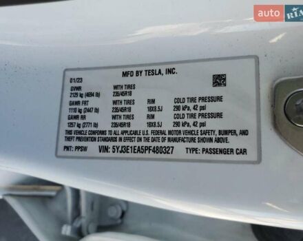 Белый Тесла Модель 3, объемом двигателя 0 л и пробегом 42 тыс. км за 11200 $, фото 11 на Automoto.ua