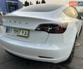 Білий Тесла Модель 3, об'ємом двигуна 0 л та пробігом 39 тис. км за 21990 $, фото 9 на Automoto.ua