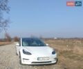 Белый Тесла Модель 3, объемом двигателя 0 л и пробегом 34 тыс. км за 18800 $, фото 3 на Automoto.ua