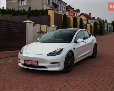 Белый Тесла Модель 3, объемом двигателя 0 л и пробегом 5 тыс. км за 27500 $, фото 5 на Automoto.ua