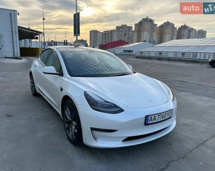 Білий Тесла Модель 3, об'ємом двигуна 0 л та пробігом 45 тис. км за 24899 $, фото 23 на Automoto.ua