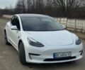 Білий Тесла Модель 3, об'ємом двигуна 0 л та пробігом 40 тис. км за 19999 $, фото 5 на Automoto.ua