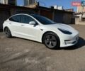Белый Тесла Модель 3, объемом двигателя 0 л и пробегом 93 тыс. км за 18900 $, фото 18 на Automoto.ua