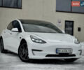 Белый Тесла Модель 3, объемом двигателя 0 л и пробегом 30 тыс. км за 23500 $, фото 1 на Automoto.ua