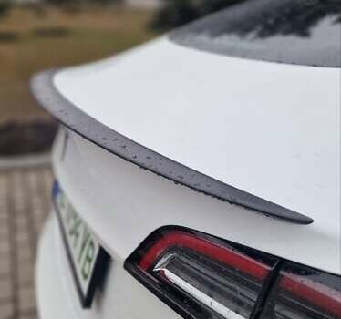 Белый Тесла Модель 3, объемом двигателя 0 л и пробегом 6 тыс. км за 30200 $, фото 15 на Automoto.ua