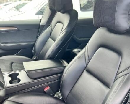 Белый Тесла Модель 3, объемом двигателя 0 л и пробегом 23 тыс. км за 21500 $, фото 19 на Automoto.ua