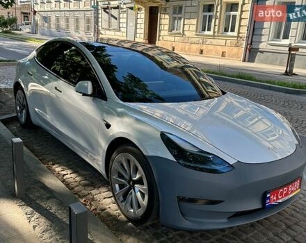 Белый Тесла Модель 3, объемом двигателя 0 л и пробегом 94 тыс. км за 16800 $, фото 2 на Automoto.ua