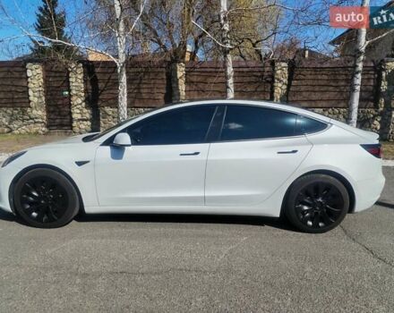 Белый Тесла Модель 3, объемом двигателя 0 л и пробегом 23 тыс. км за 21999 $, фото 15 на Automoto.ua