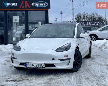 Білий Тесла Модель 3, об'ємом двигуна 0 л та пробігом 76 тис. км за 18800 $, фото 11 на Automoto.ua