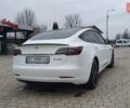 Белый Тесла Модель 3, объемом двигателя 0 л и пробегом 52 тыс. км за 25500 $, фото 24 на Automoto.ua