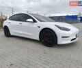 Белый Тесла Модель 3, объемом двигателя 0 л и пробегом 62 тыс. км за 21800 $, фото 1 на Automoto.ua