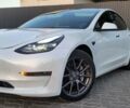 Білий Тесла Модель 3, об'ємом двигуна 0 л та пробігом 69 тис. км за 21300 $, фото 1 на Automoto.ua