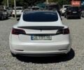 Белый Тесла Модель 3, объемом двигателя 0 л и пробегом 27 тыс. км за 21300 $, фото 4 на Automoto.ua
