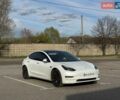 Білий Тесла Модель 3, об'ємом двигуна 0 л та пробігом 98 тис. км за 24000 $, фото 1 на Automoto.ua