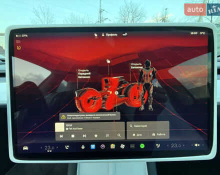 Белый Тесла Модель 3, объемом двигателя 0 л и пробегом 42 тыс. км за 25500 $, фото 16 на Automoto.ua