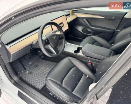 Белый Тесла Модель 3, объемом двигателя 0 л и пробегом 35 тыс. км за 21000 $, фото 30 на Automoto.ua