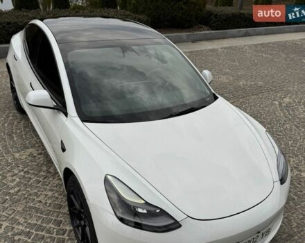 Белый Тесла Модель 3, объемом двигателя 0 л и пробегом 35 тыс. км за 21000 $, фото 9 на Automoto.ua