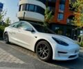 Белый Тесла Модель 3, объемом двигателя 0 л и пробегом 27 тыс. км за 18500 $, фото 1 на Automoto.ua