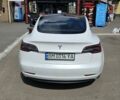 Белый Тесла Модель 3, объемом двигателя 0 л и пробегом 5 тыс. км за 20500 $, фото 6 на Automoto.ua