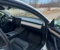 Білий Тесла Модель 3, об'ємом двигуна 0 л та пробігом 40 тис. км за 19999 $, фото 14 на Automoto.ua