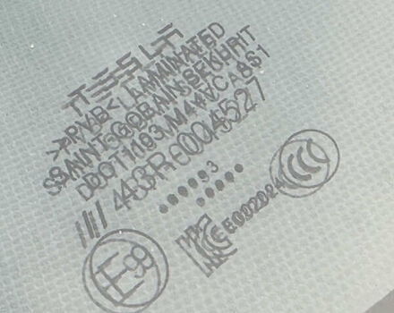 Білий Тесла Модель 3, об'ємом двигуна 0 л та пробігом 39 тис. км за 21990 $, фото 20 на Automoto.ua