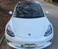 Білий Тесла Модель 3, об'ємом двигуна 0 л та пробігом 40 тис. км за 17000 $, фото 1 на Automoto.ua