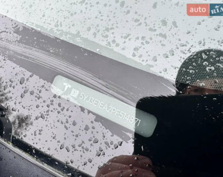 Белый Тесла Модель 3, объемом двигателя 0 л и пробегом 37 тыс. км за 20000 $, фото 26 на Automoto.ua