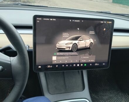 Білий Тесла Модель 3, об'ємом двигуна 0 л та пробігом 45 тис. км за 22000 $, фото 4 на Automoto.ua