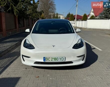 Білий Тесла Модель 3, об'ємом двигуна 0 л та пробігом 55 тис. км за 21000 $, фото 2 на Automoto.ua