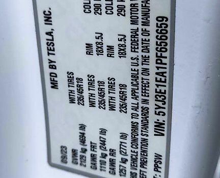 Білий Тесла Модель 3, об'ємом двигуна 0 л та пробігом 49 тис. км за 20000 $, фото 9 на Automoto.ua