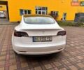 Білий Тесла Модель 3, об'ємом двигуна 0 л та пробігом 19 тис. км за 22500 $, фото 20 на Automoto.ua