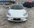Білий Тесла Модель 3, об'ємом двигуна 0 л та пробігом 57 тис. км за 18800 $, фото 10 на Automoto.ua