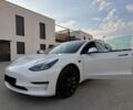 Белый Тесла Модель 3, объемом двигателя 0 л и пробегом 11 тыс. км за 15700 $, фото 2 на Automoto.ua