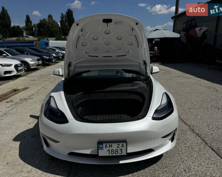 Белый Тесла Модель 3, объемом двигателя 0 л и пробегом 8 тыс. км за 21500 $, фото 35 на Automoto.ua