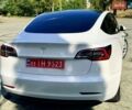 Білий Тесла Модель 3, об'ємом двигуна 0 л та пробігом 208 тис. км за 17800 $, фото 7 на Automoto.ua