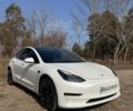 Белый Тесла Модель 3, объемом двигателя 0 л и пробегом 96 тыс. км за 21000 $, фото 1 на Automoto.ua
